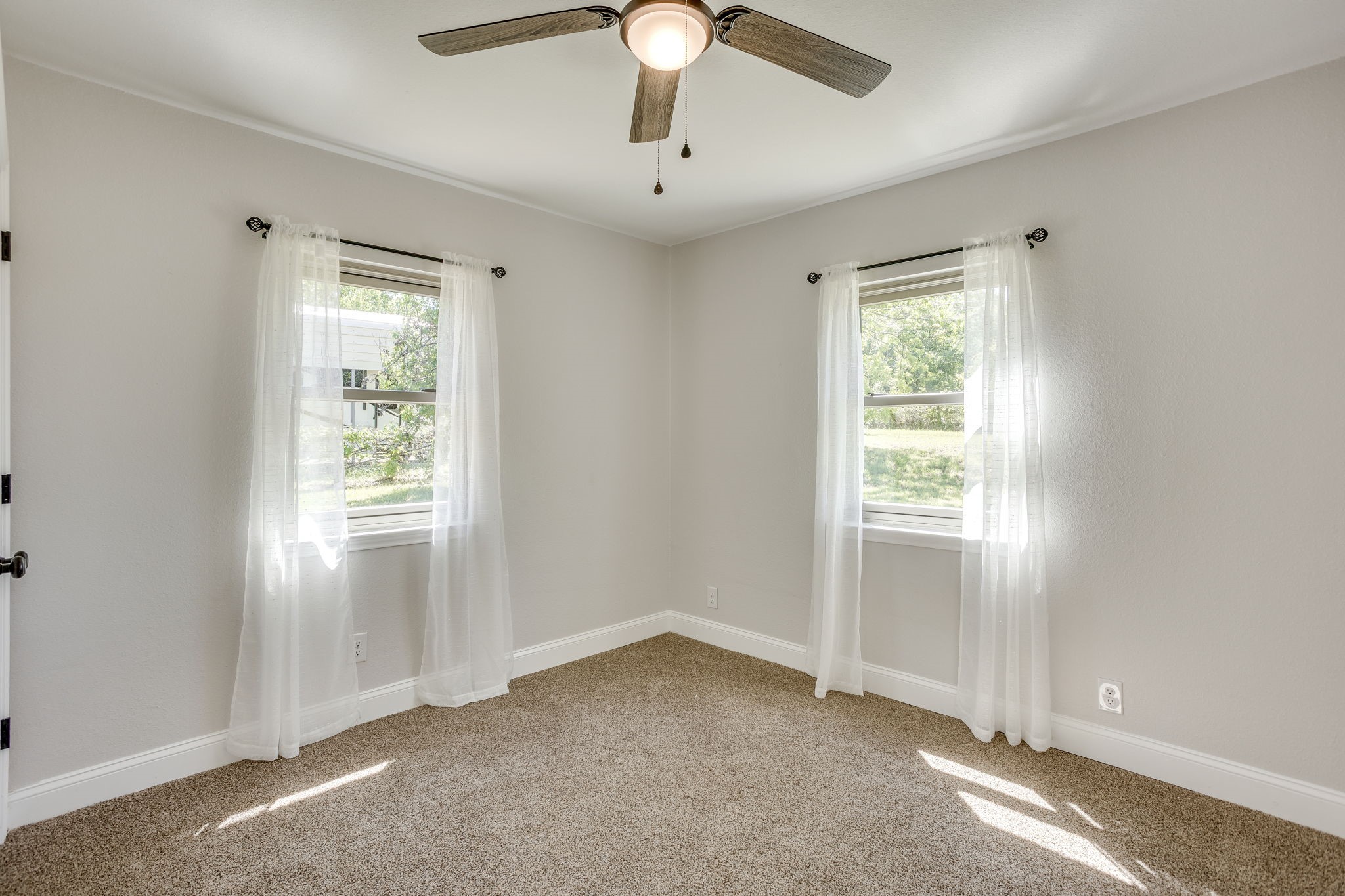 104 Thomas Street Joshua TX 76058