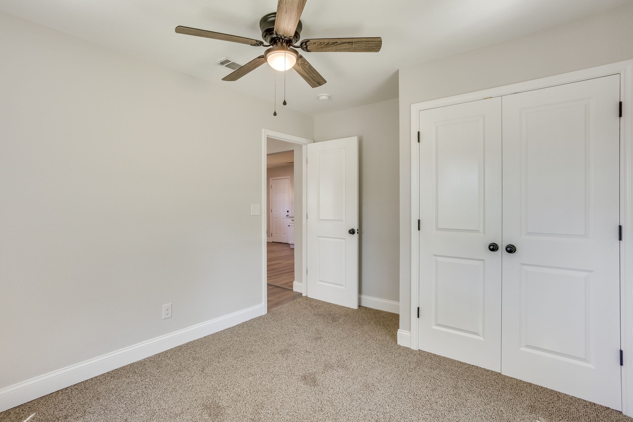 104 Thomas Street Joshua TX 76058