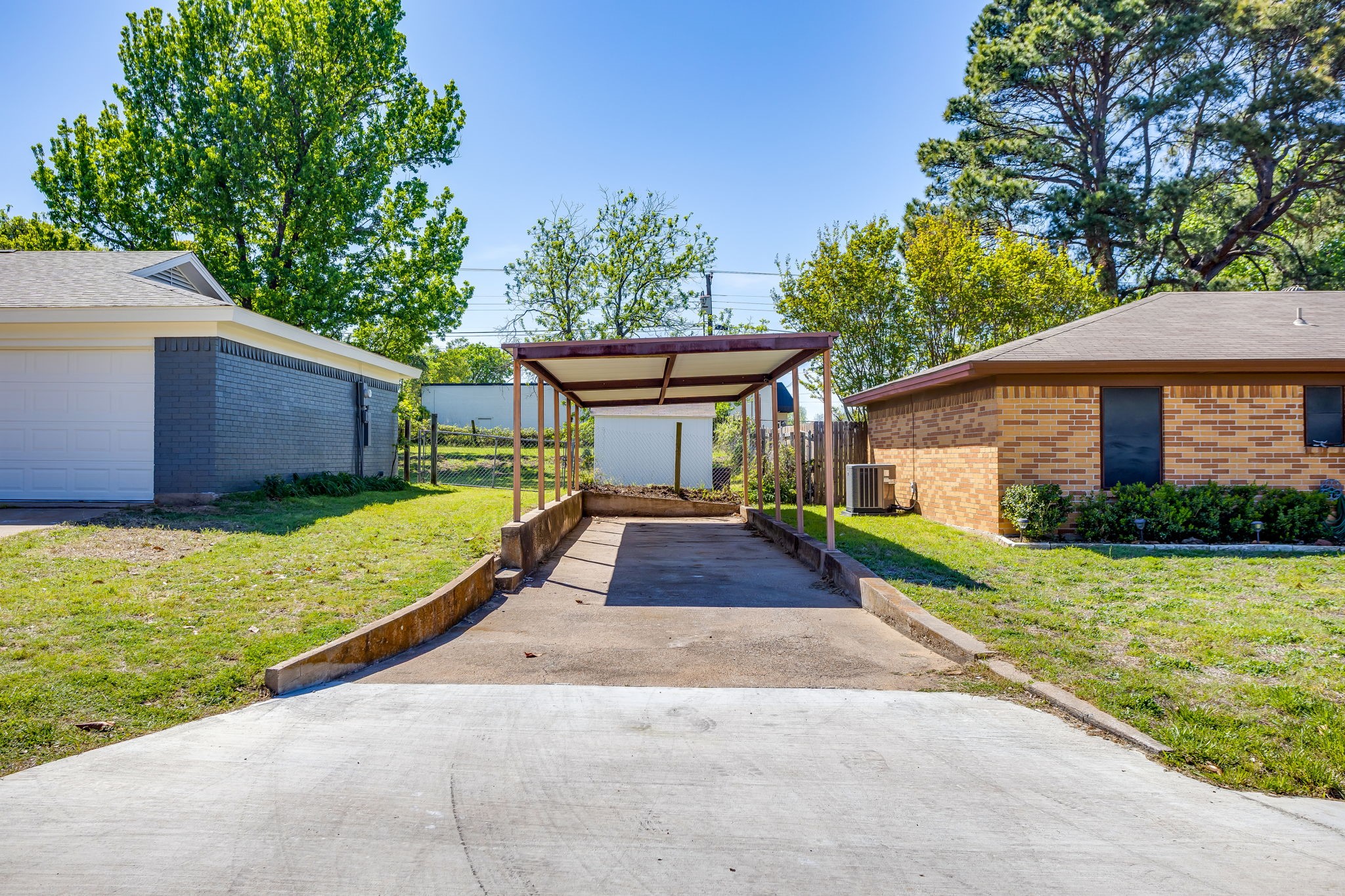 104 Thomas Street Joshua TX 76058