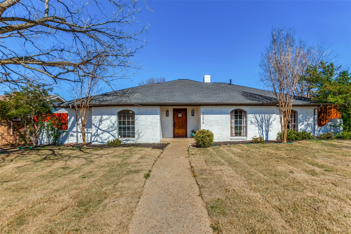10215 Deermont Trail Dallas TX 75243