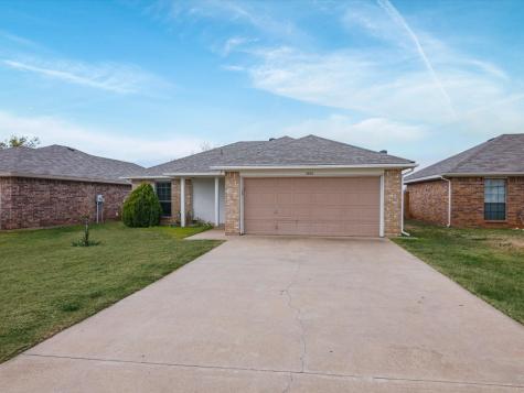 3028 James Road Granbury TX 76049
