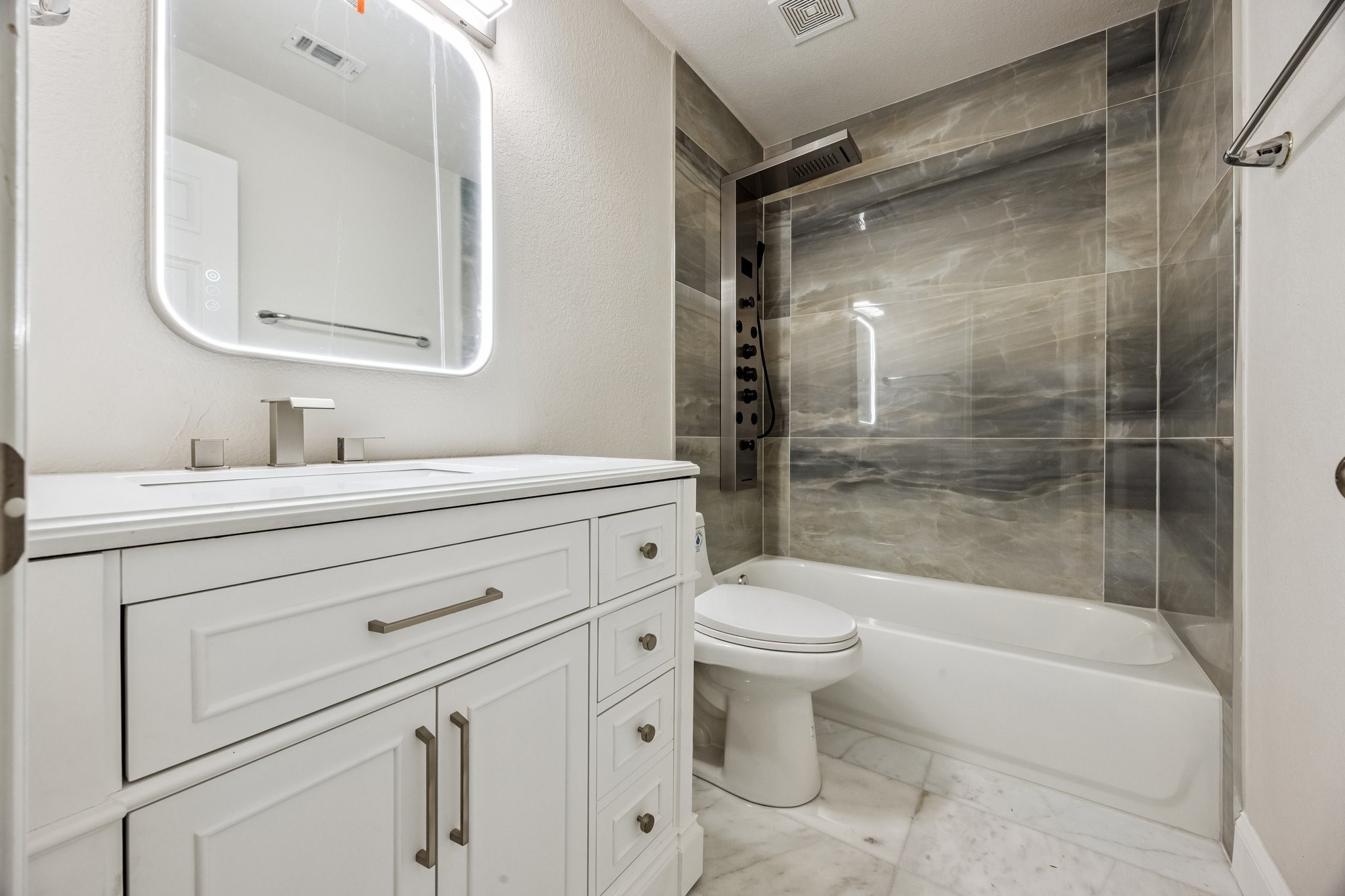 2940 La Vista Lane Frisco TX 75033