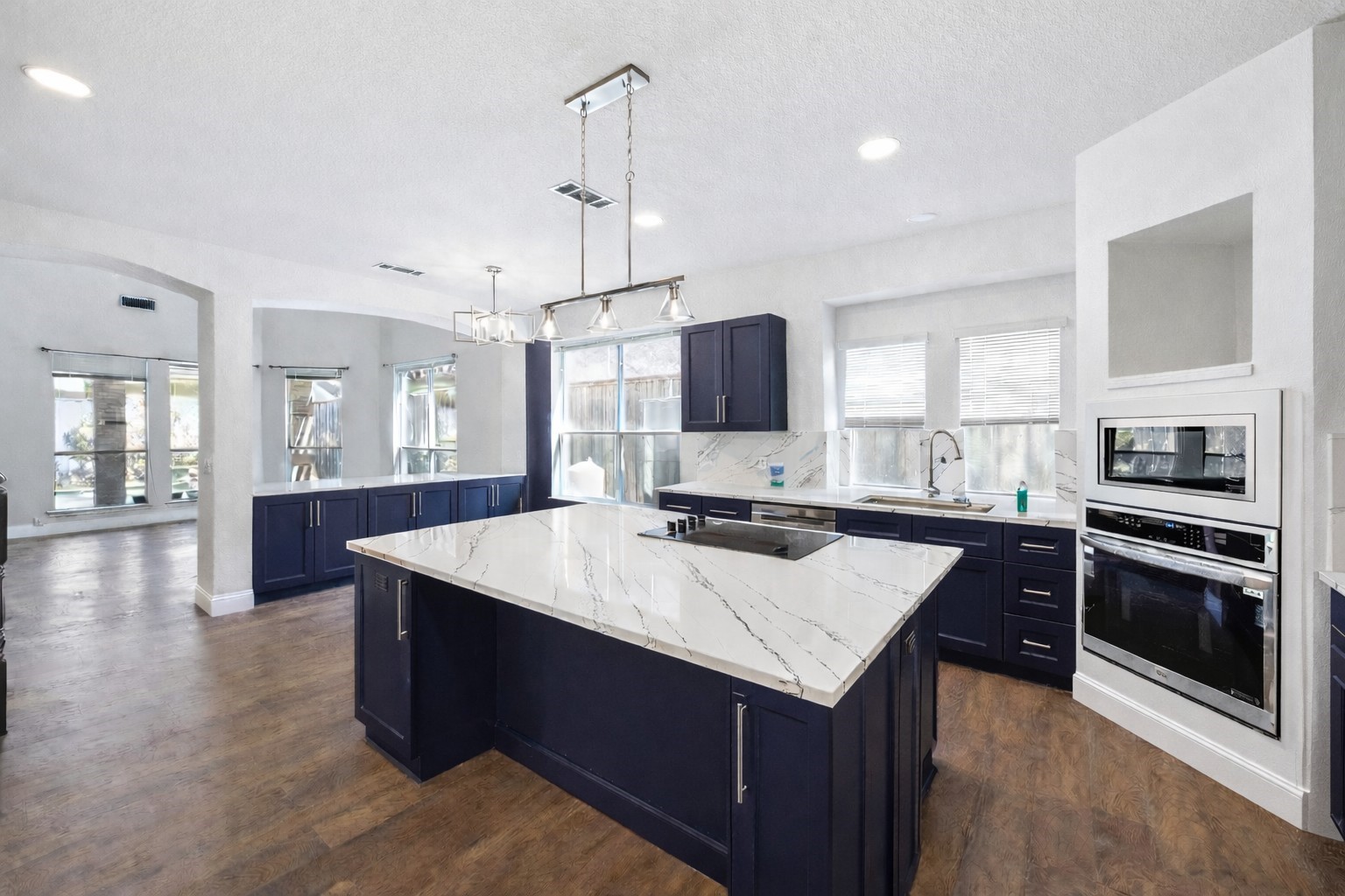 2940 La Vista Lane Frisco TX 75033
