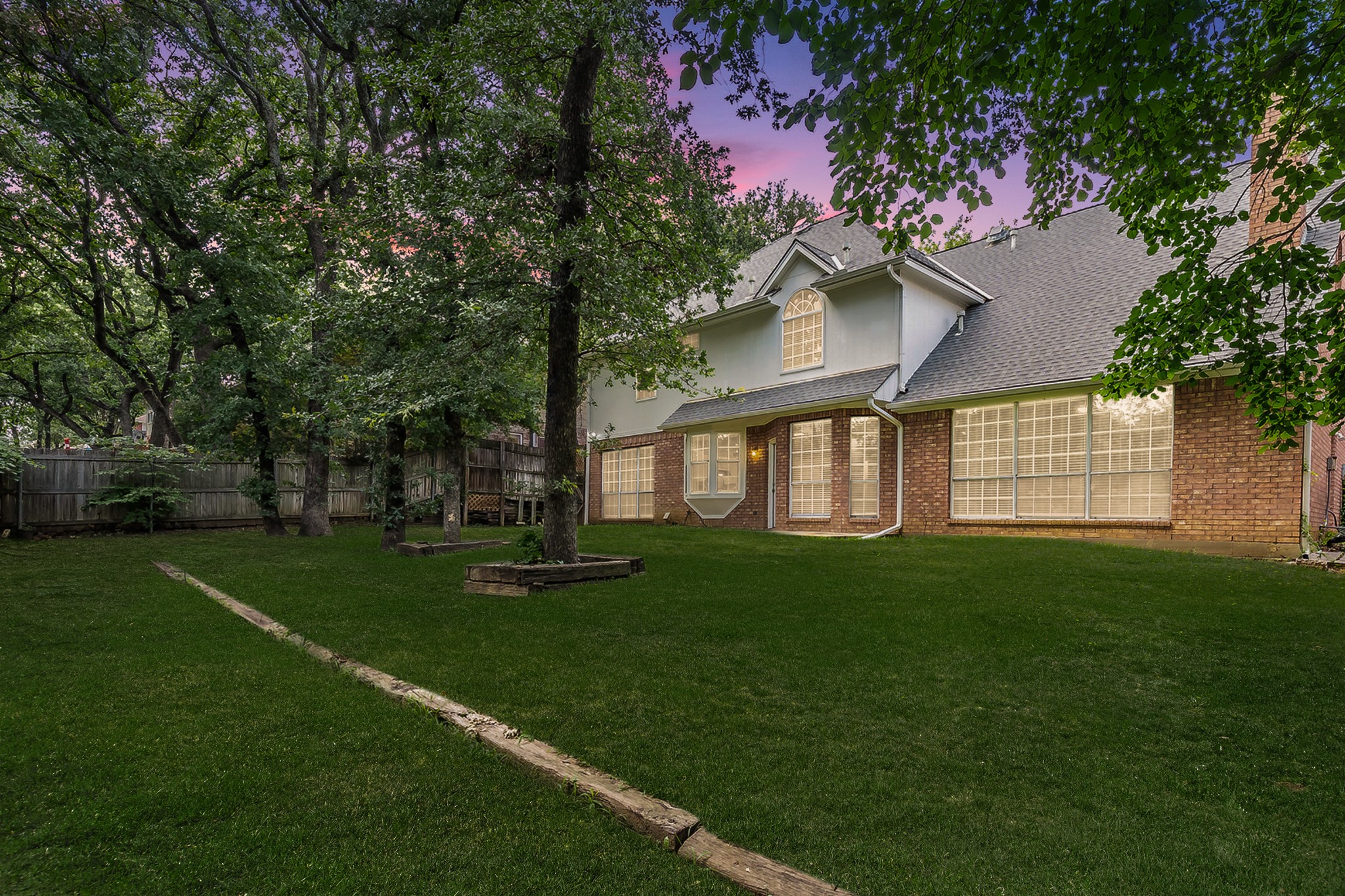 1803 Haydenbend Circle Grapevine TX 76051