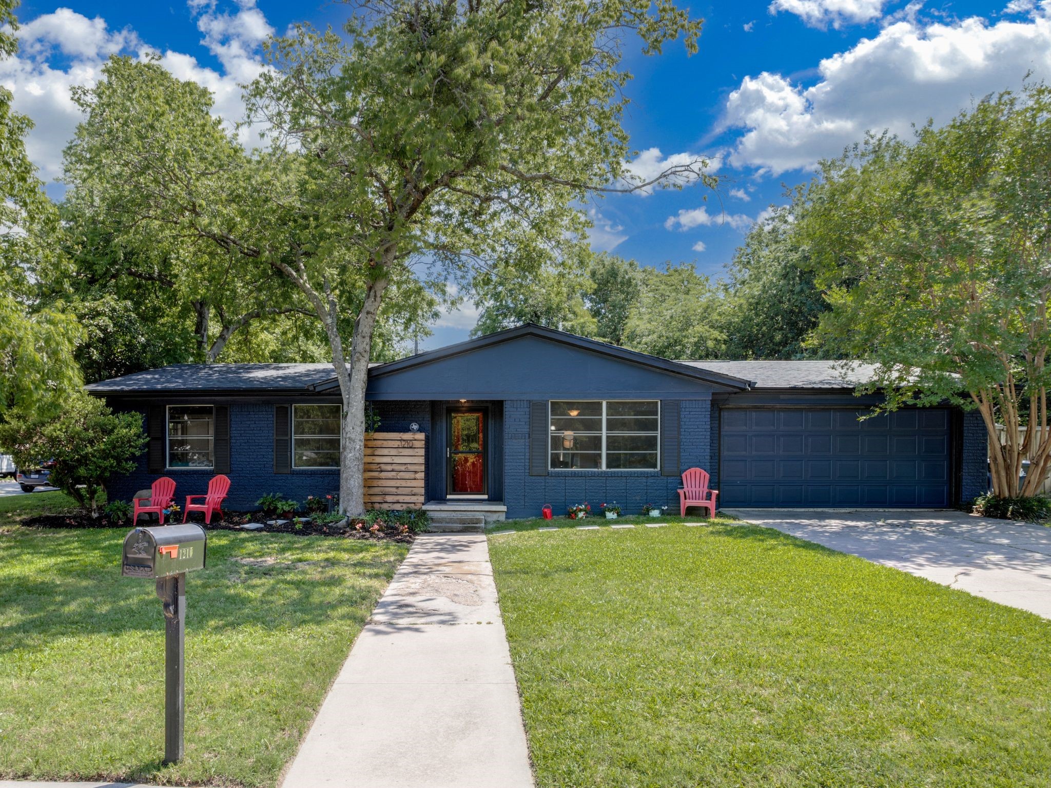 1210 Edinburg Lane Denton TX 76209