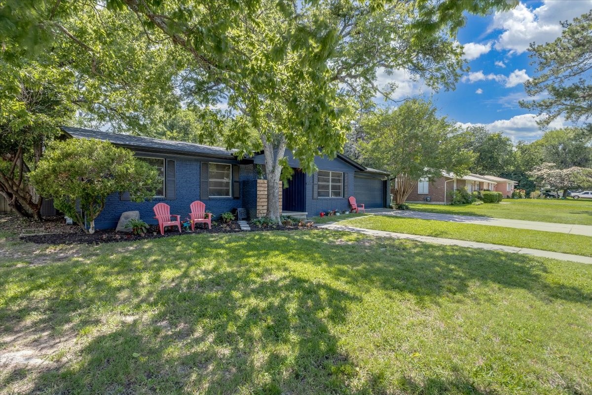 1210 Edinburg Lane Denton TX 76209
