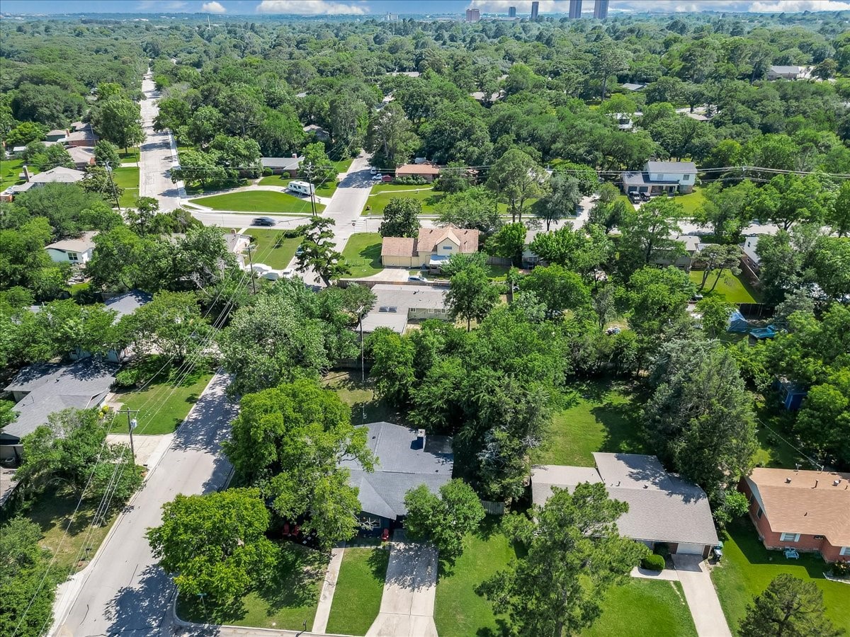 1210 Edinburg Lane Denton TX 76209