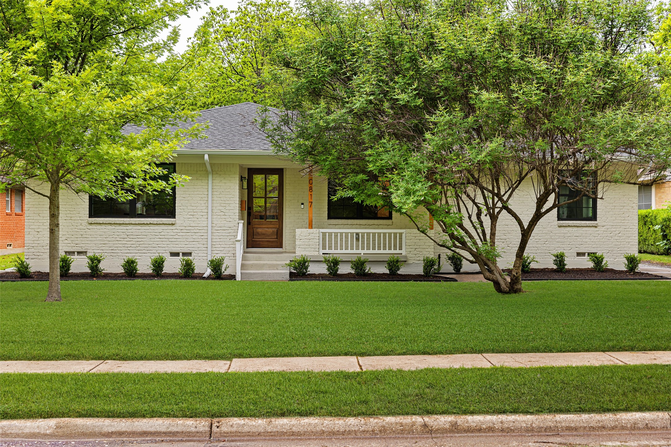 10817 Caprock Circle Dallas TX 75218