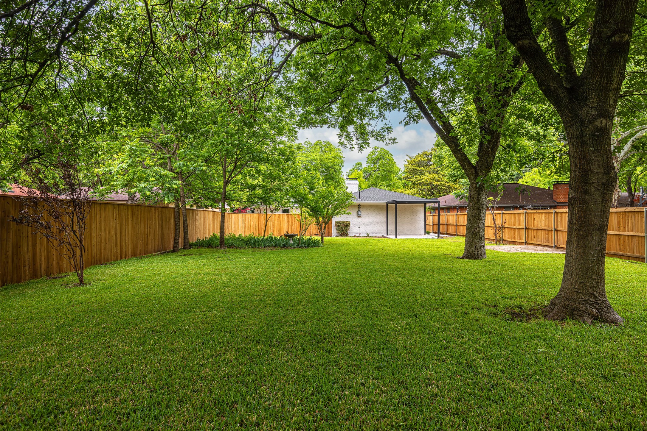 10817 Caprock Circle Dallas TX 75218