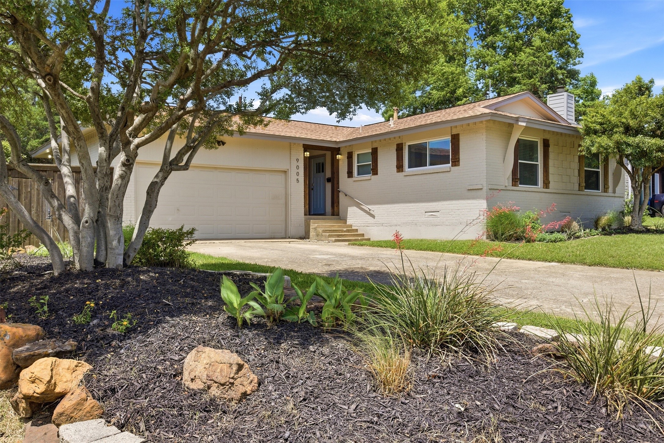 9005 Clearwater Drive Dallas TX 75243