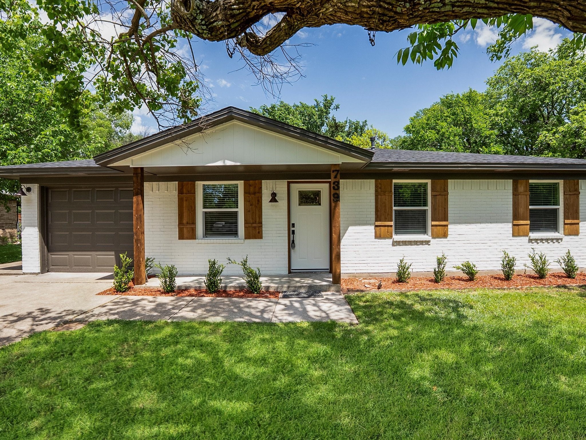 739 Lakeside Drive Duncanville TX 75116