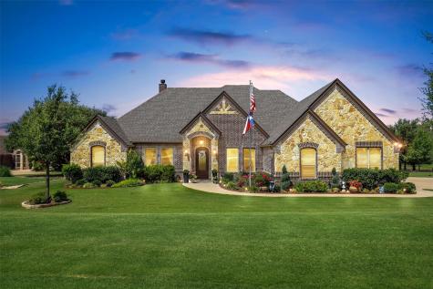 1718 Bent Tree Court Granbury TX 76049