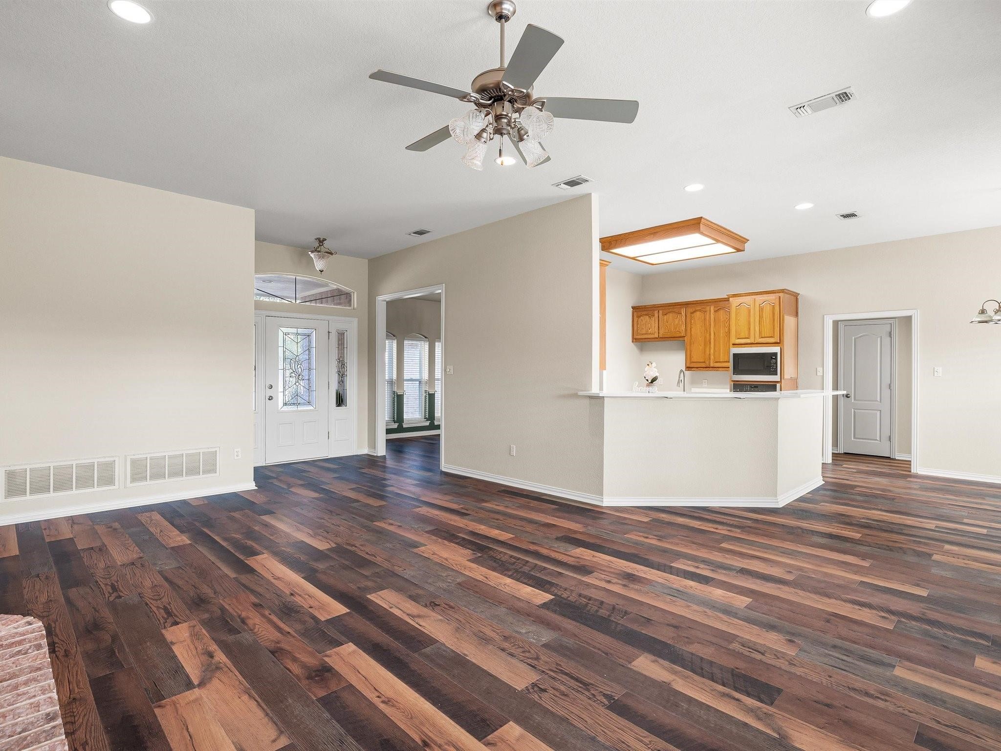 3905 Bonita Court Granbury TX 76049