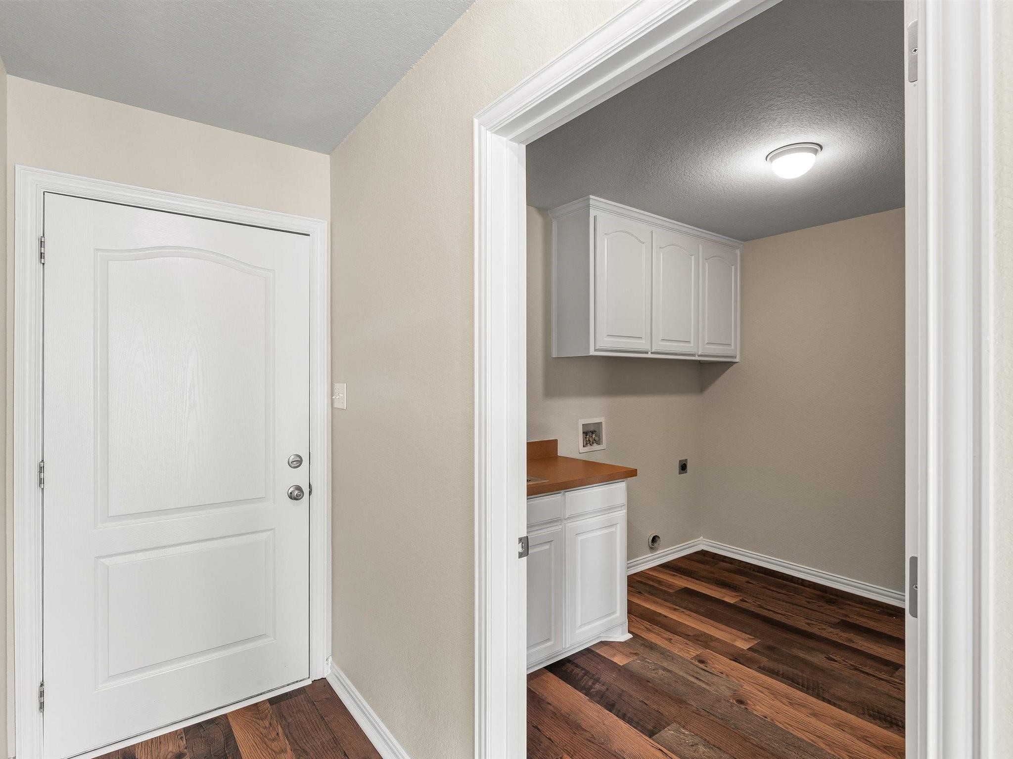 3905 Bonita Court Granbury TX 76049