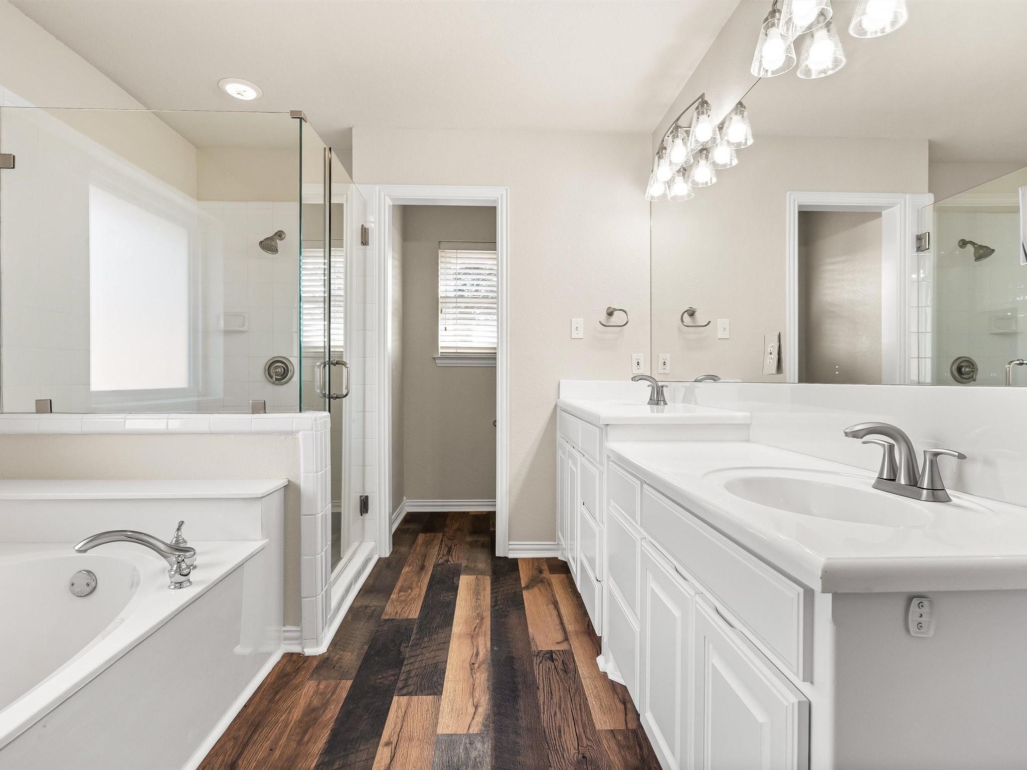 3905 Bonita Court Granbury TX 76049