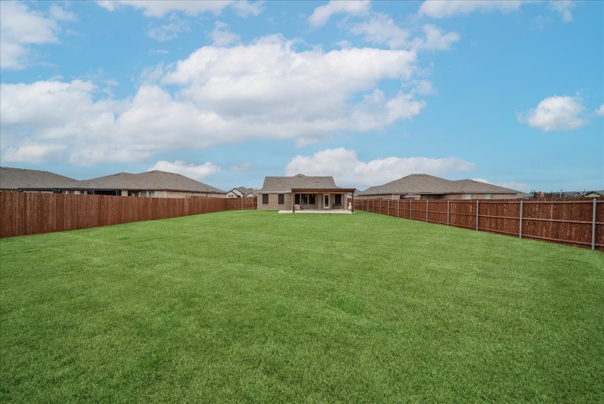 4202 Zino Lane Sanger TX 76266