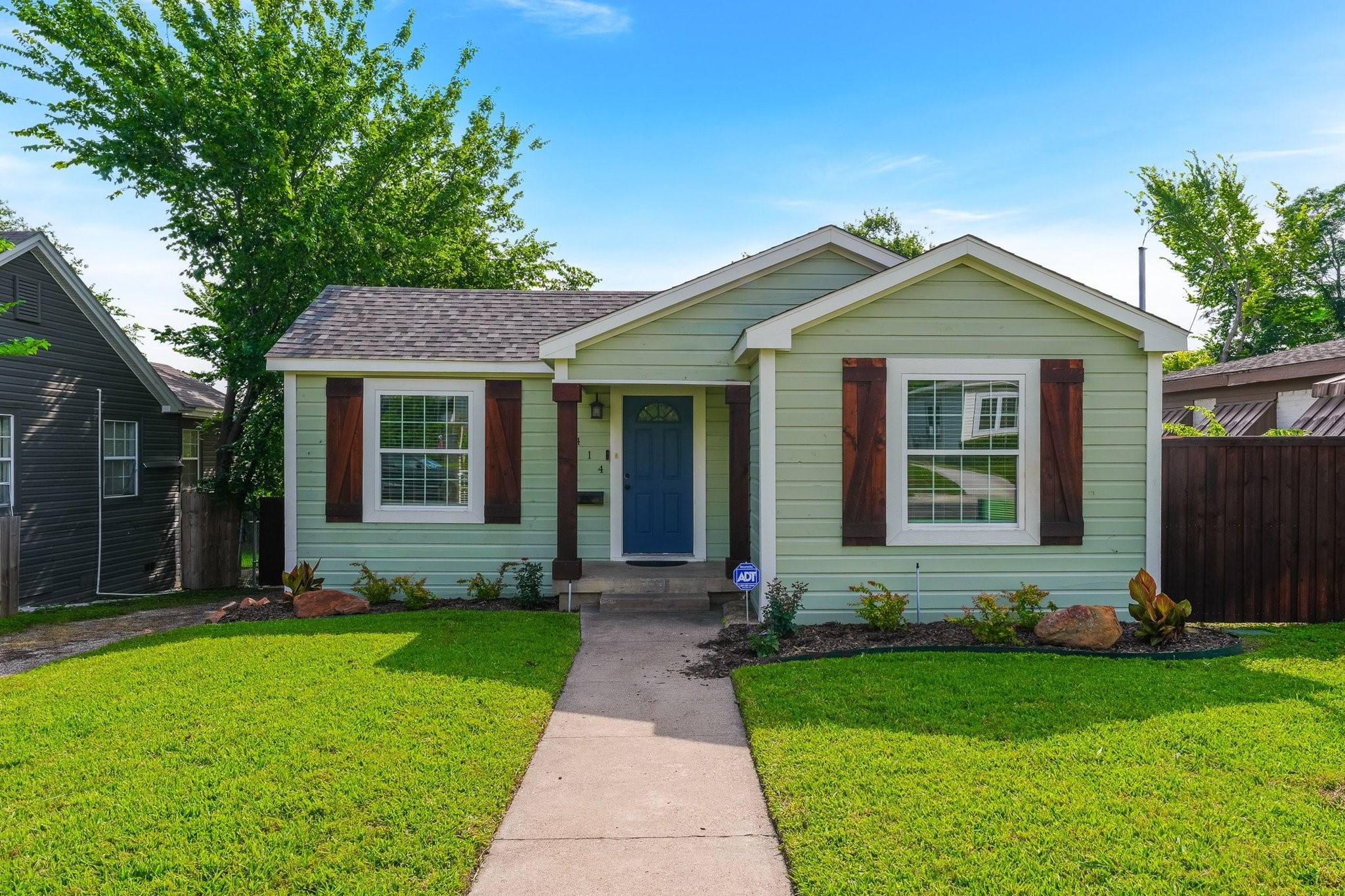 414 Avenue I Dallas TX 75203