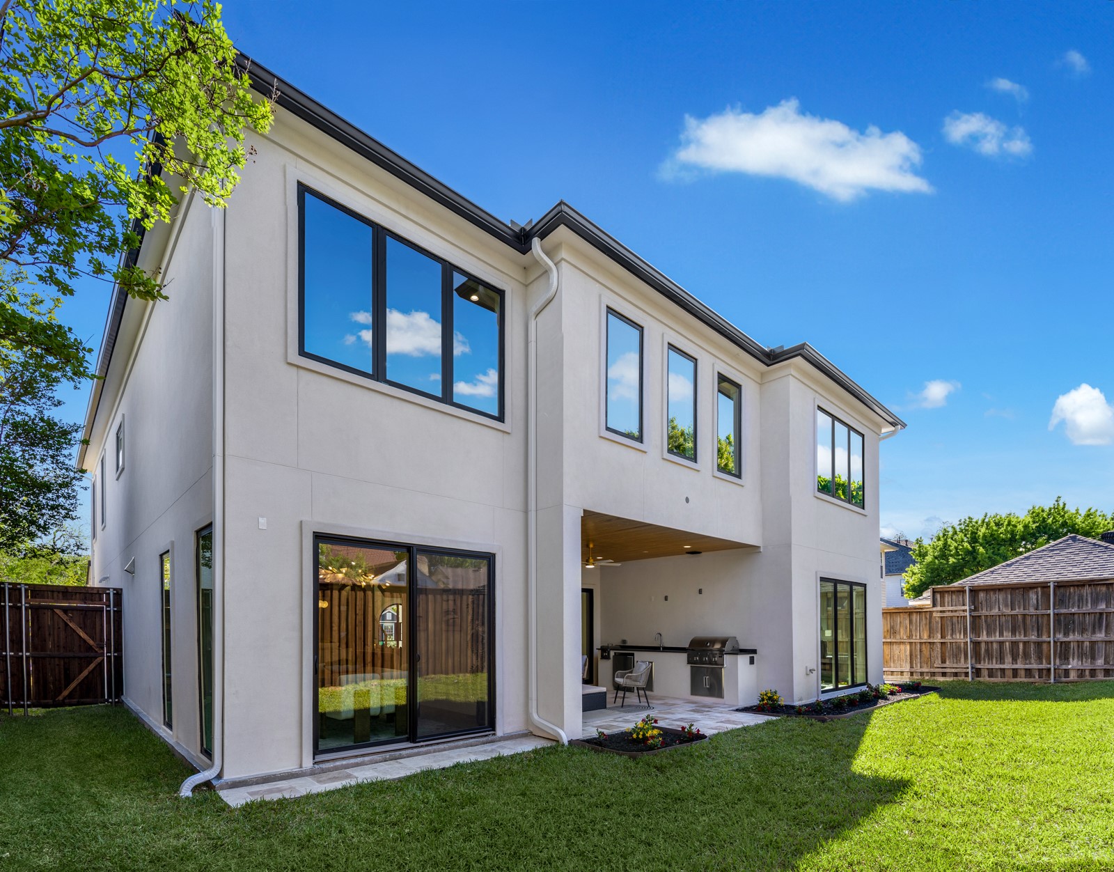 6055 Ellsworth Avenue Dallas TX 75206