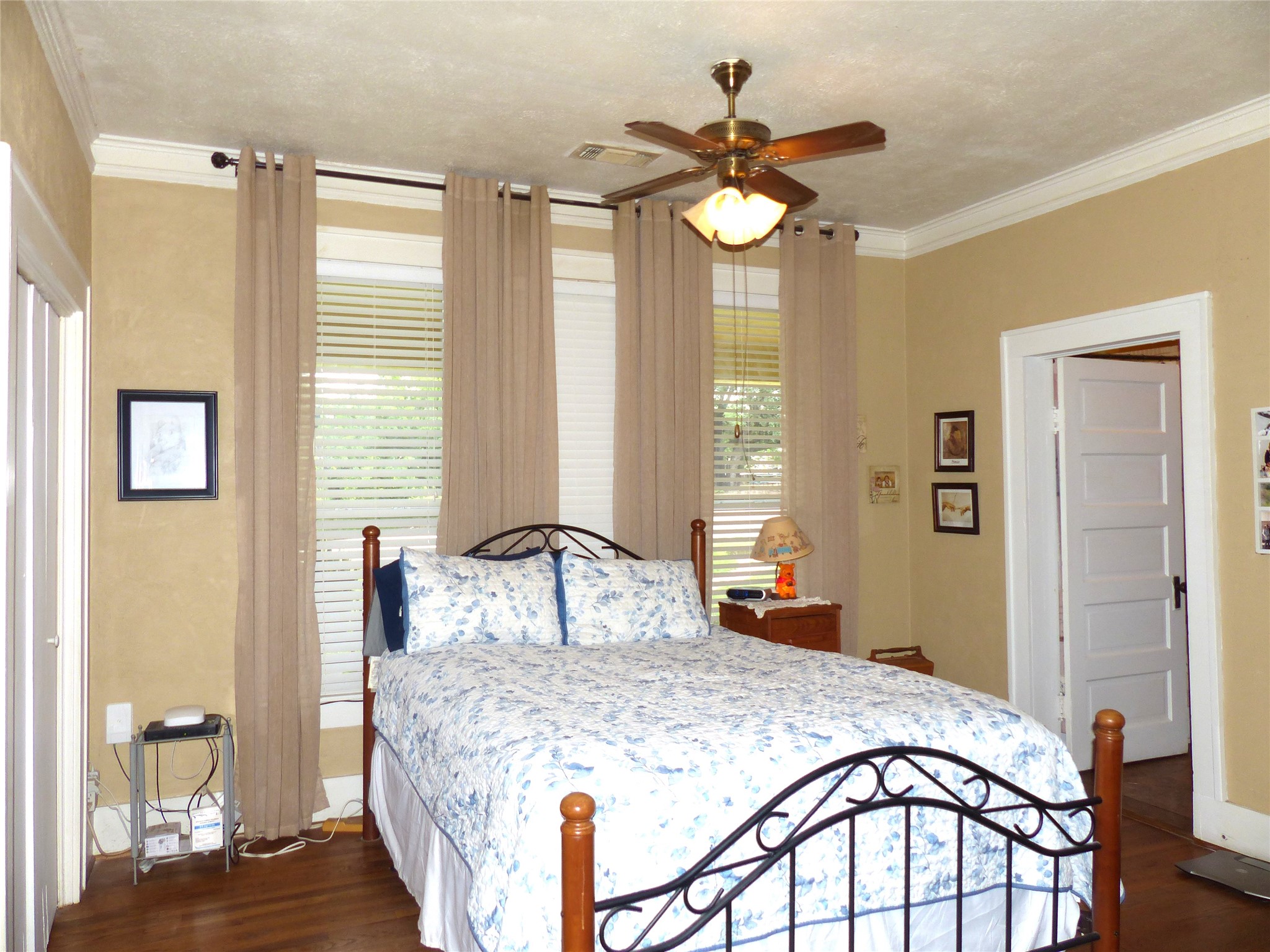 606 S Blackburn Brady TX 76825