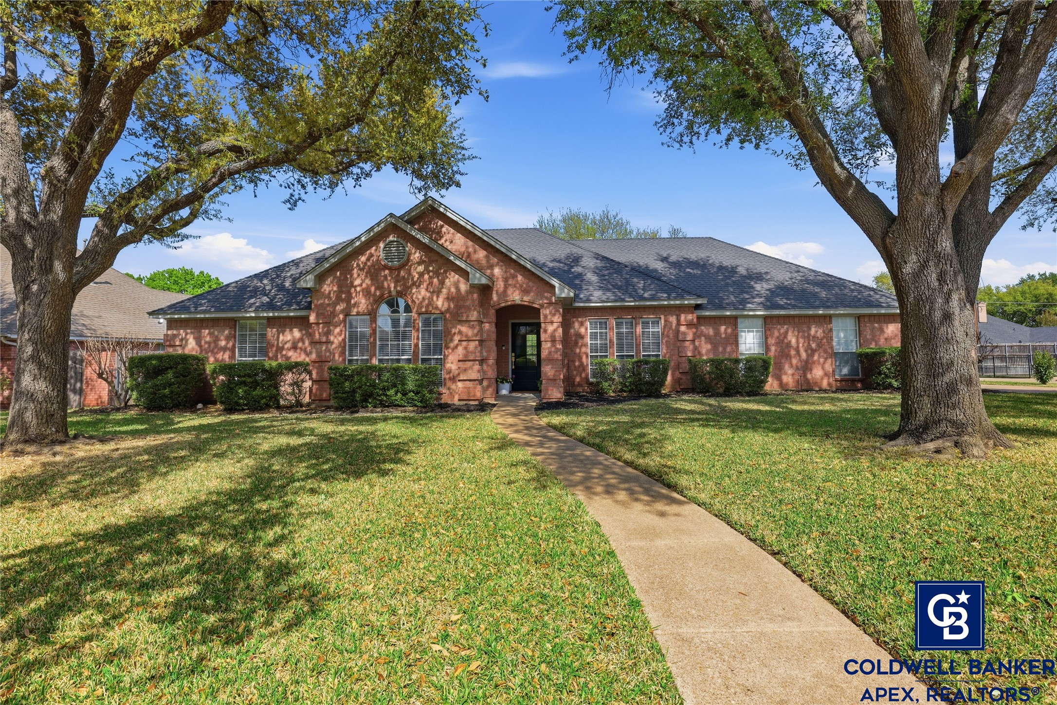 703 Brandon Drive Cleburne TX 76033