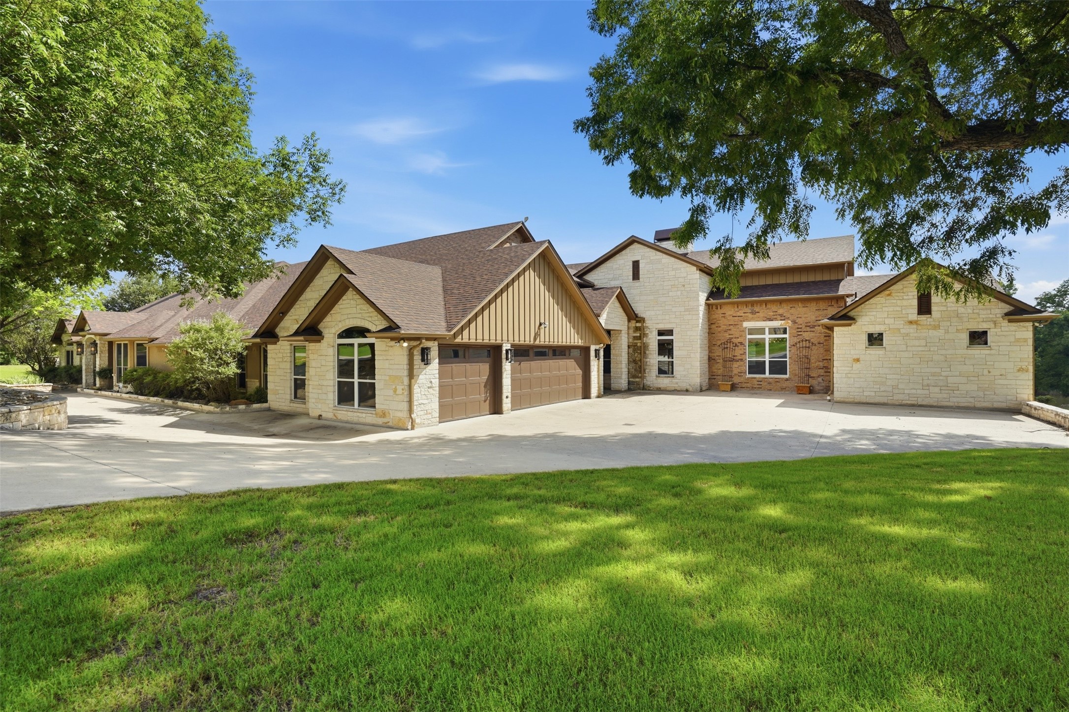 Granbury TX, 9310 Bellechase Road