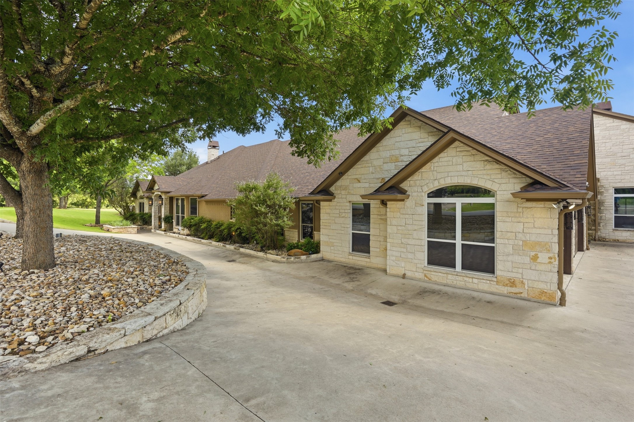 9310 Bellechase Road Granbury TX 76049