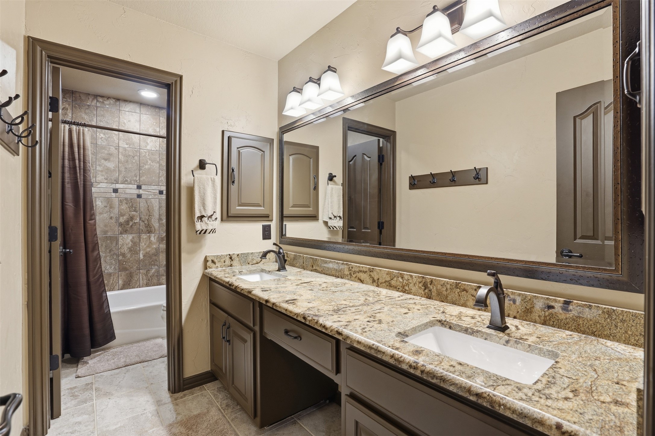 9310 Bellechase Road Granbury TX 76049