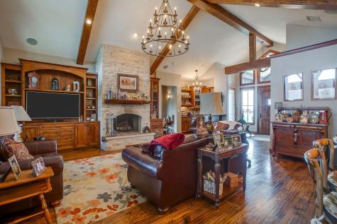 12102 E Rocky Creek Road Crowley TX 76036