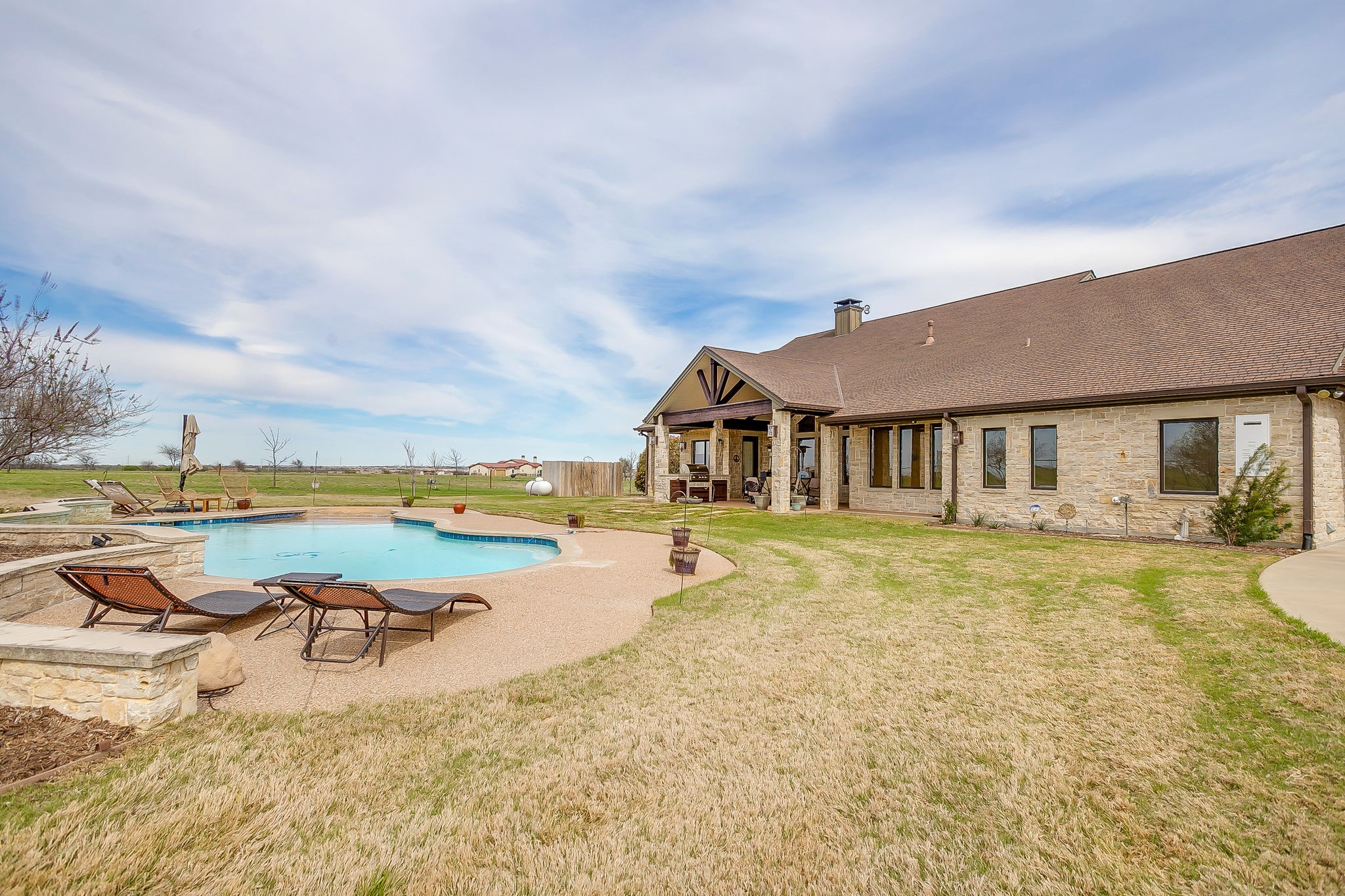12102 E Rocky Creek Road Crowley TX 76036