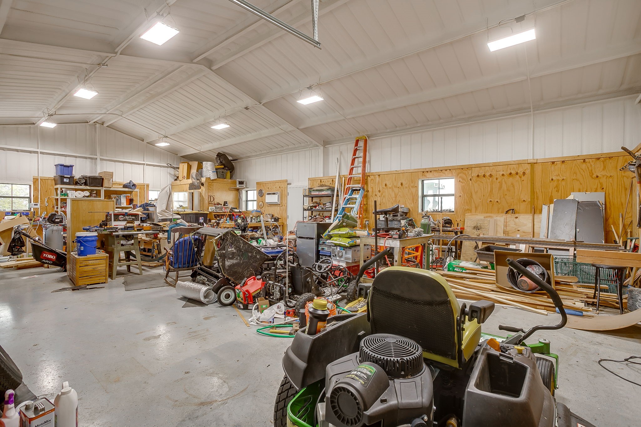 12102 E Rocky Creek Road Crowley TX 76036