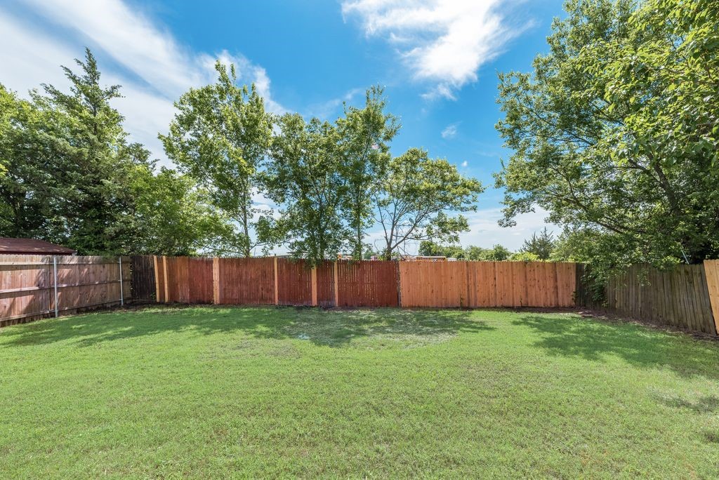 1415 S Medora Street Terrell TX 75160