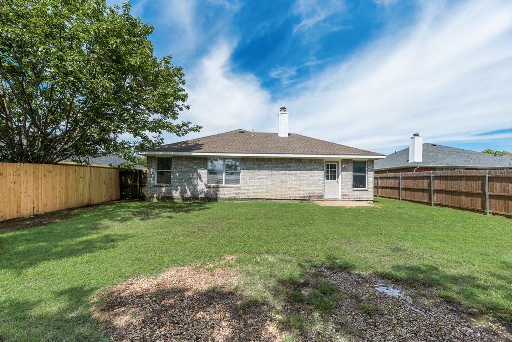 1415 S Medora Street Terrell TX 75160