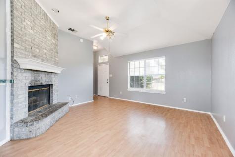 1415 S Medora Street Terrell TX 75160