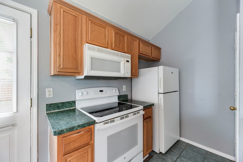 1415 S Medora Street Terrell TX 75160