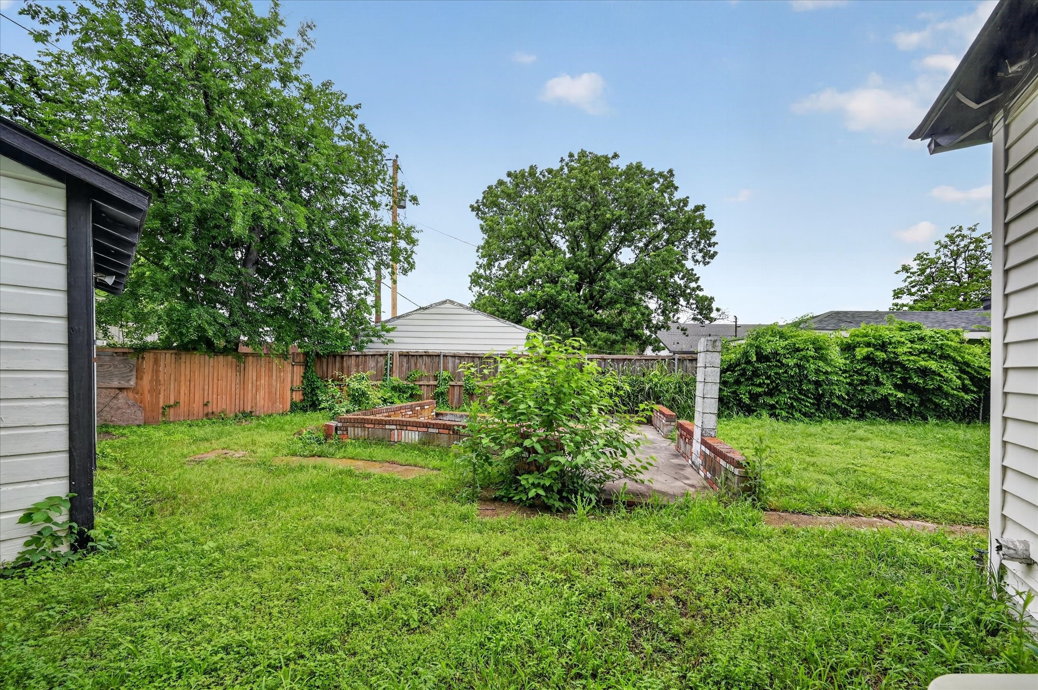 7960 Olusta Drive Dallas TX 75217