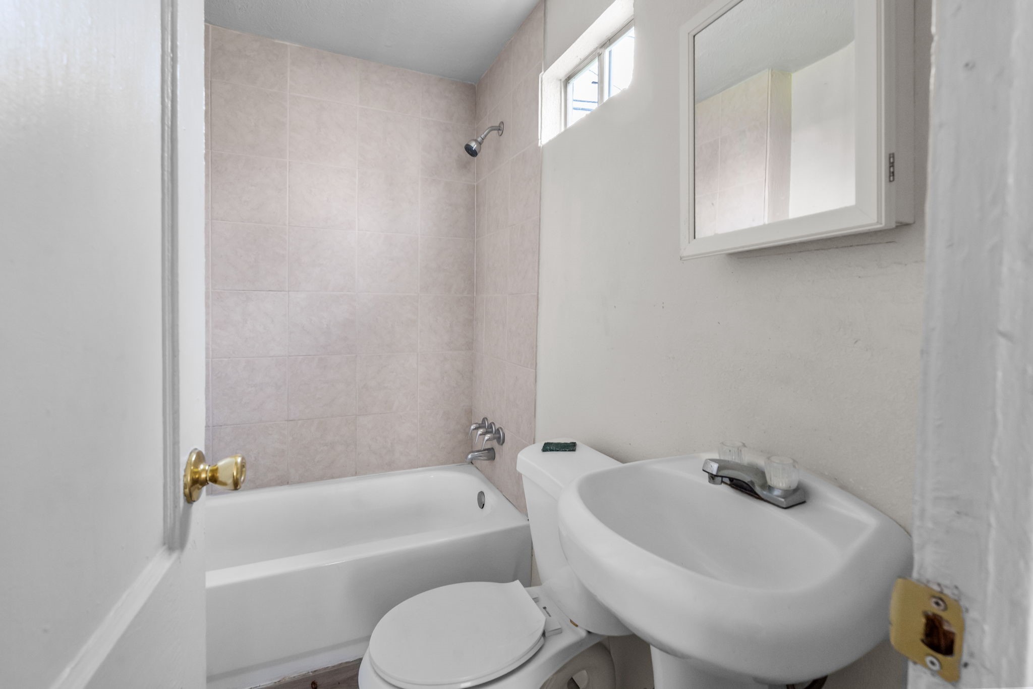 309 Hallvale Drive White Settlement TX 76108