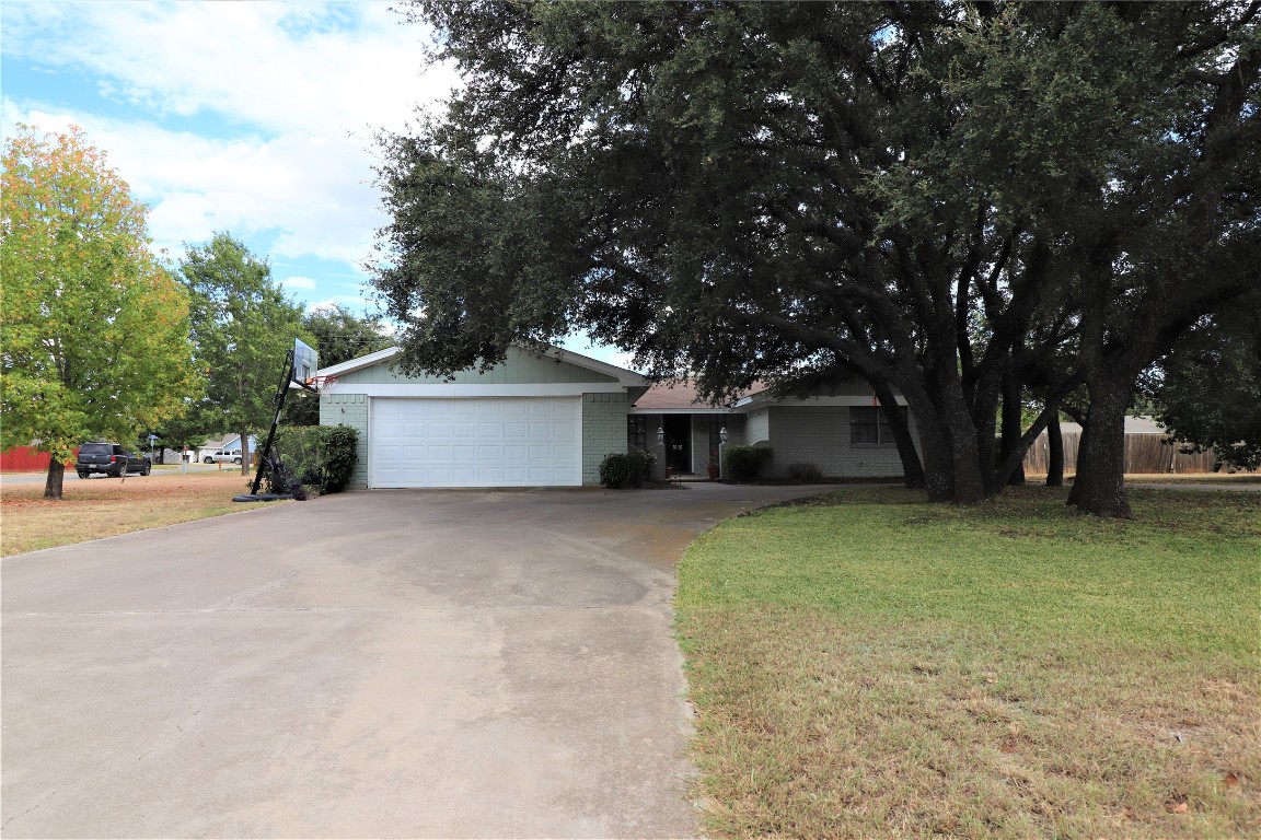 125 Meadow Glen Drive Early TX 76802