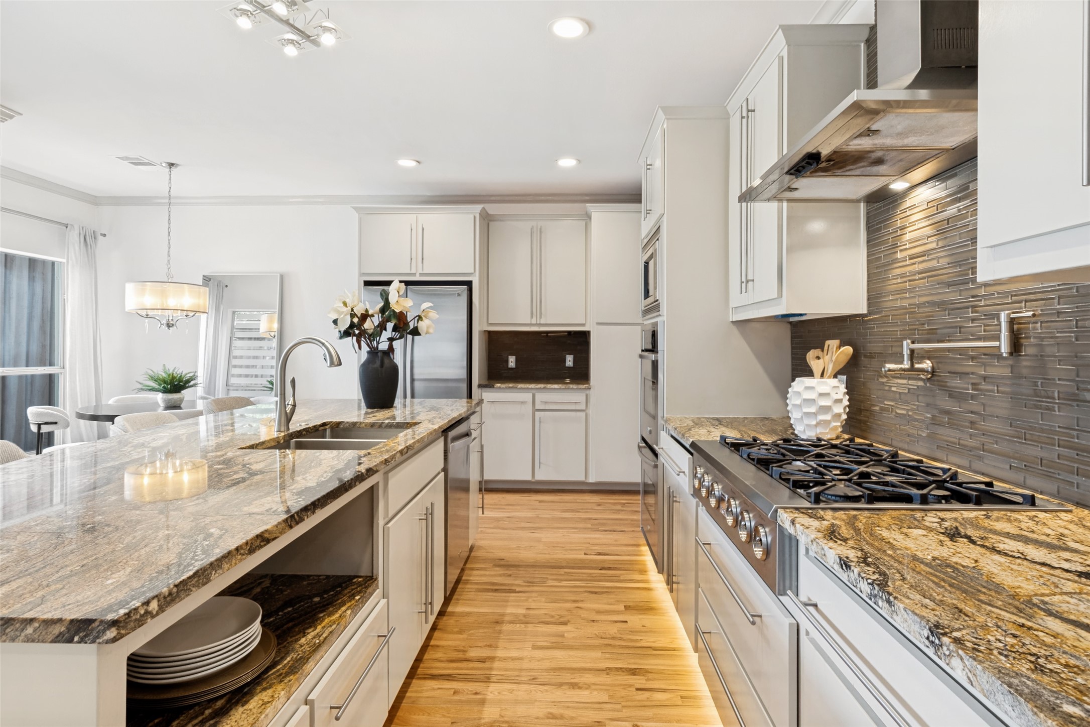 3719 Douglas Avenue Dallas TX 75219