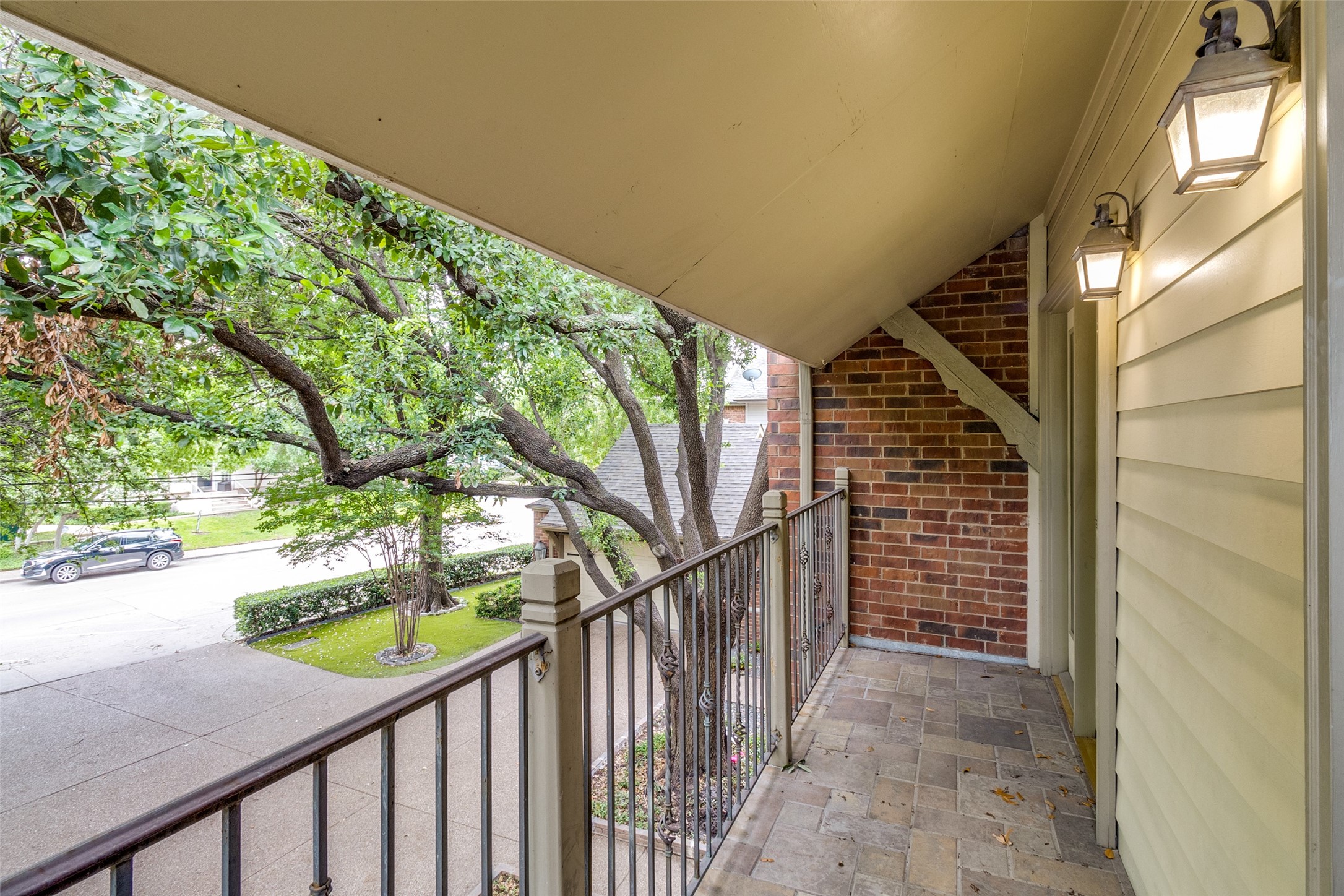 3719 Douglas Avenue Dallas TX 75219