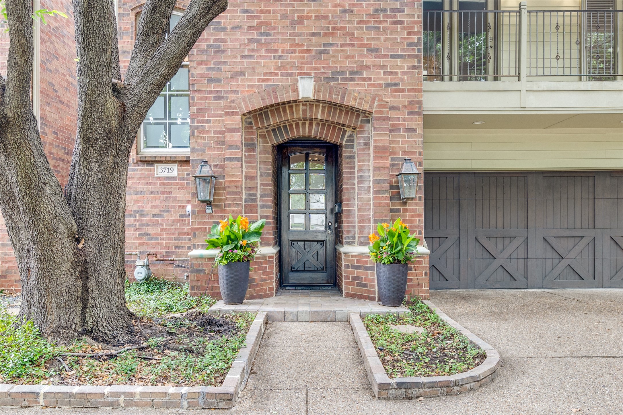 3719 Douglas Avenue Dallas TX 75219