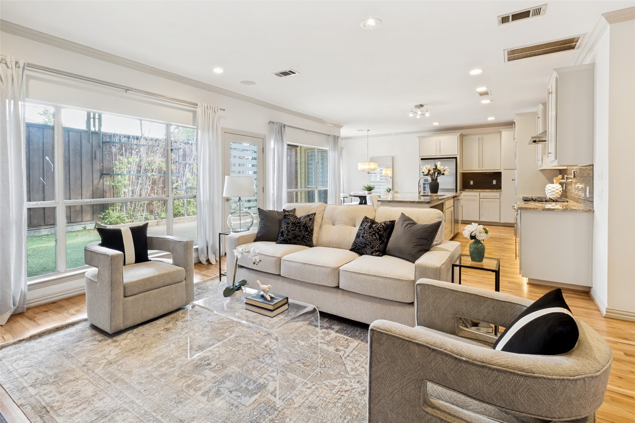 3719 Douglas Avenue Dallas TX 75219
