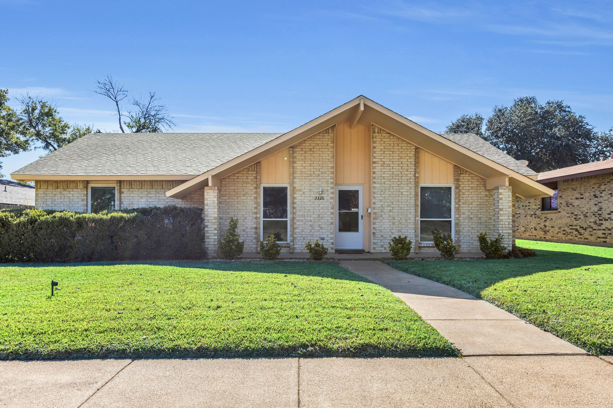 3326 Flagstone Drive Garland TX 75044