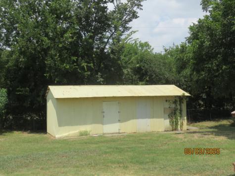 10689 County Road 905 Princeton TX 75407
