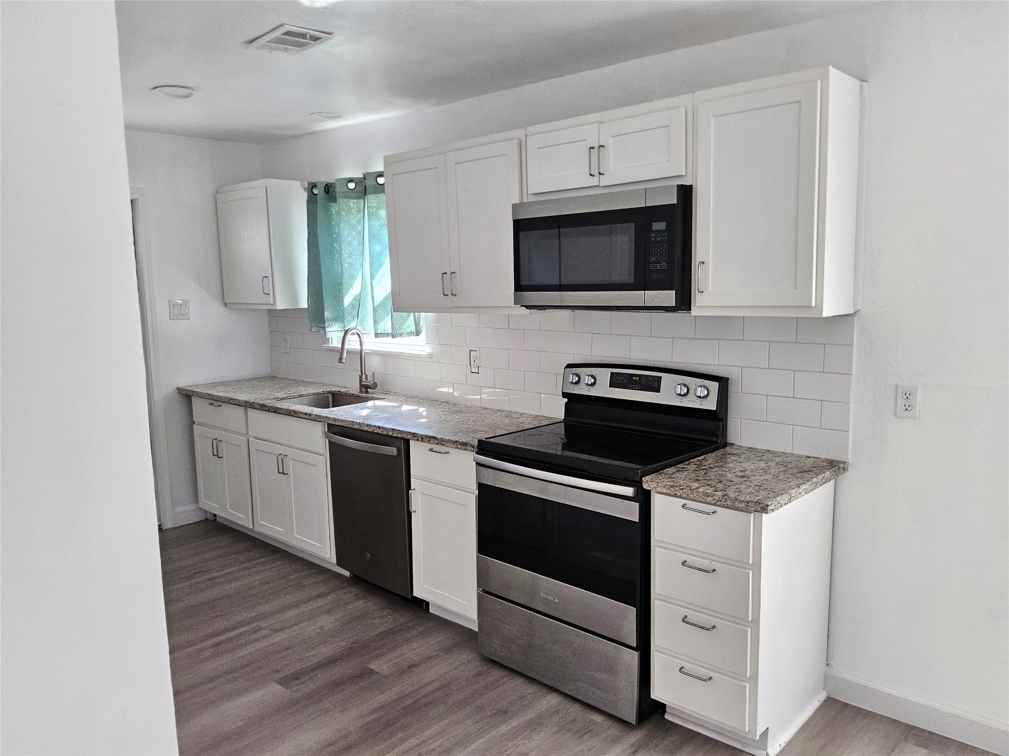 10689 County Road 905 Princeton TX 75407
