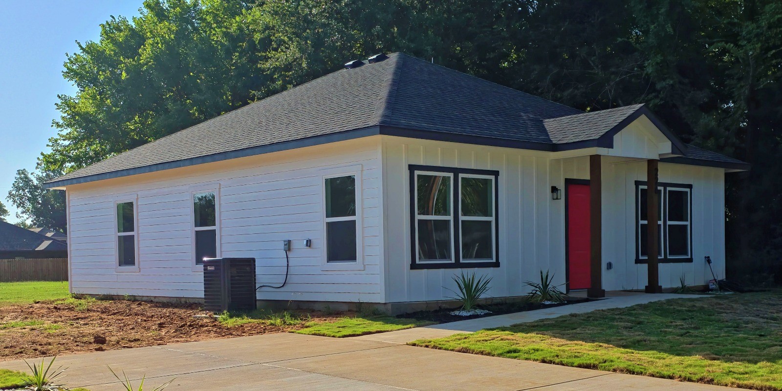 226 10th Street Paris TX 75460