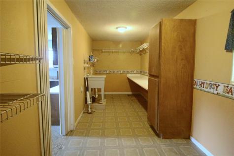 446 Vz County Road 4108 Canton TX 75103