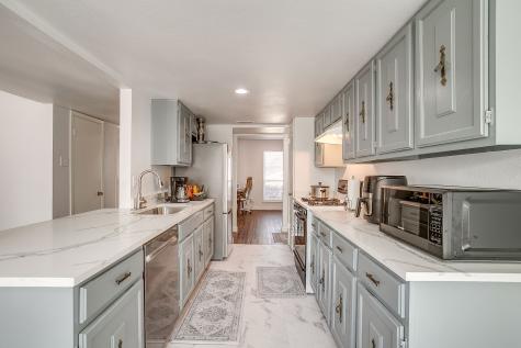 1007 Elk Grove Drive Richardson TX 75081
