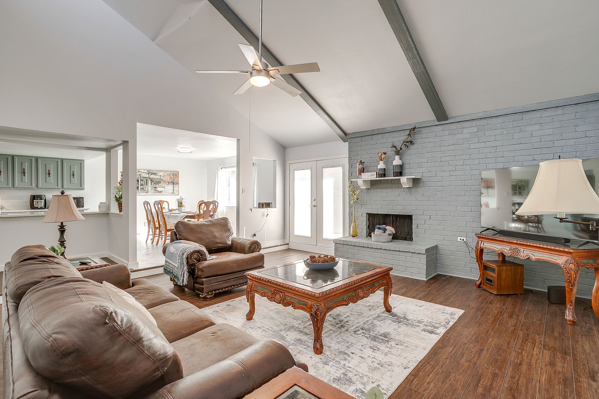 1007 Elk Grove Drive Richardson TX 75081