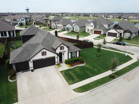 1333 Mission Street Aubrey TX 76227