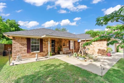 1221 Elmira Street Weatherford TX 76086